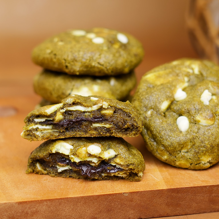 Matcha White Chocolate Soft Cookies